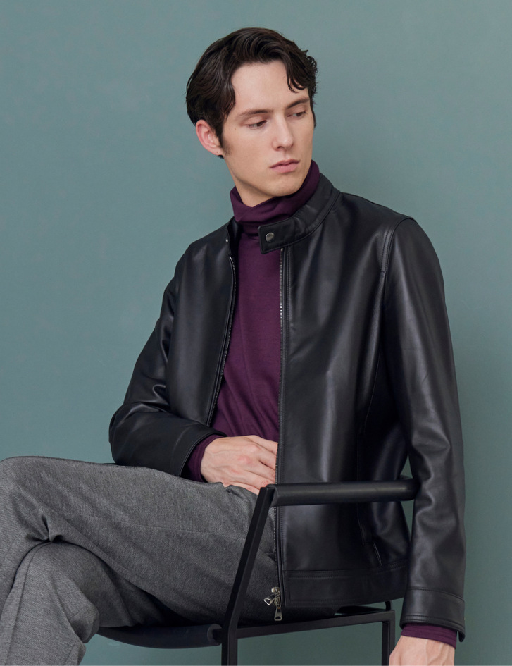 TEXTURES OF BLACK LEATHER