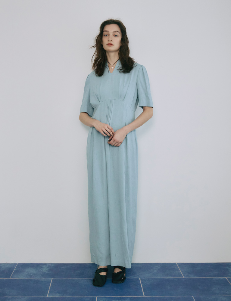 Look 10