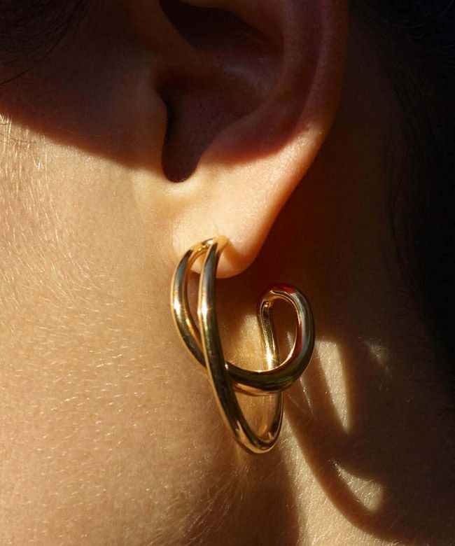 Charlotte Chesnais(シャルロットシェネ)】 MINI INITIAL HOOP