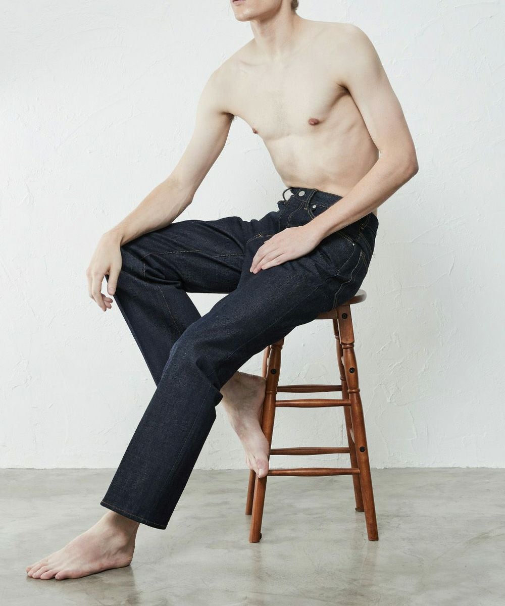 JAPAN DENIM(ジャパンデニム)】 MARKAWARE _ CENTER PRESS STRAIGHT