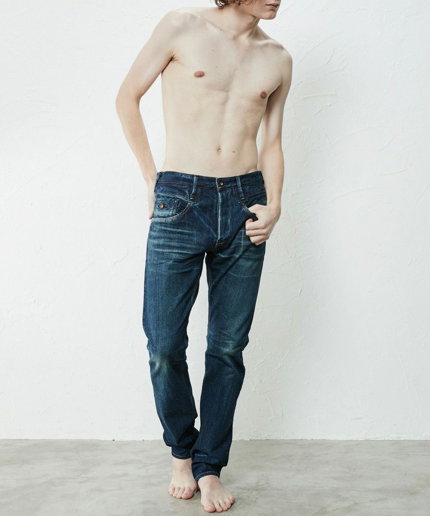 JAPAN DENIM(ジャパンデニム)】 DENHAM _ SKIN SLIM TAPERED PANTS