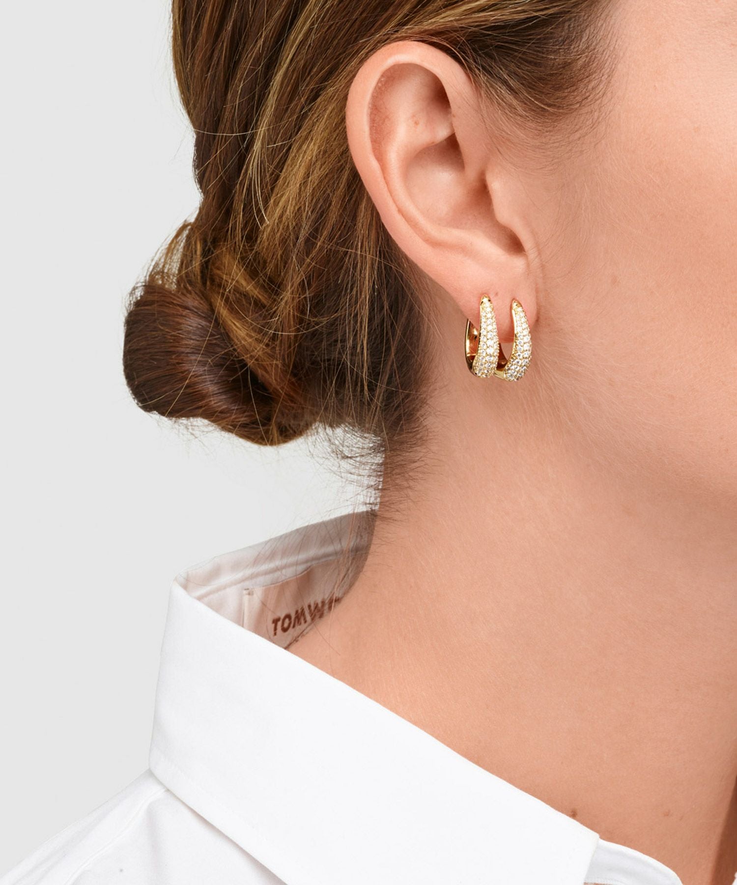 TOM WOOD(トムウッド)】 Liz Hoops Pave Gold ピアス｜PARIGOT ONLINE