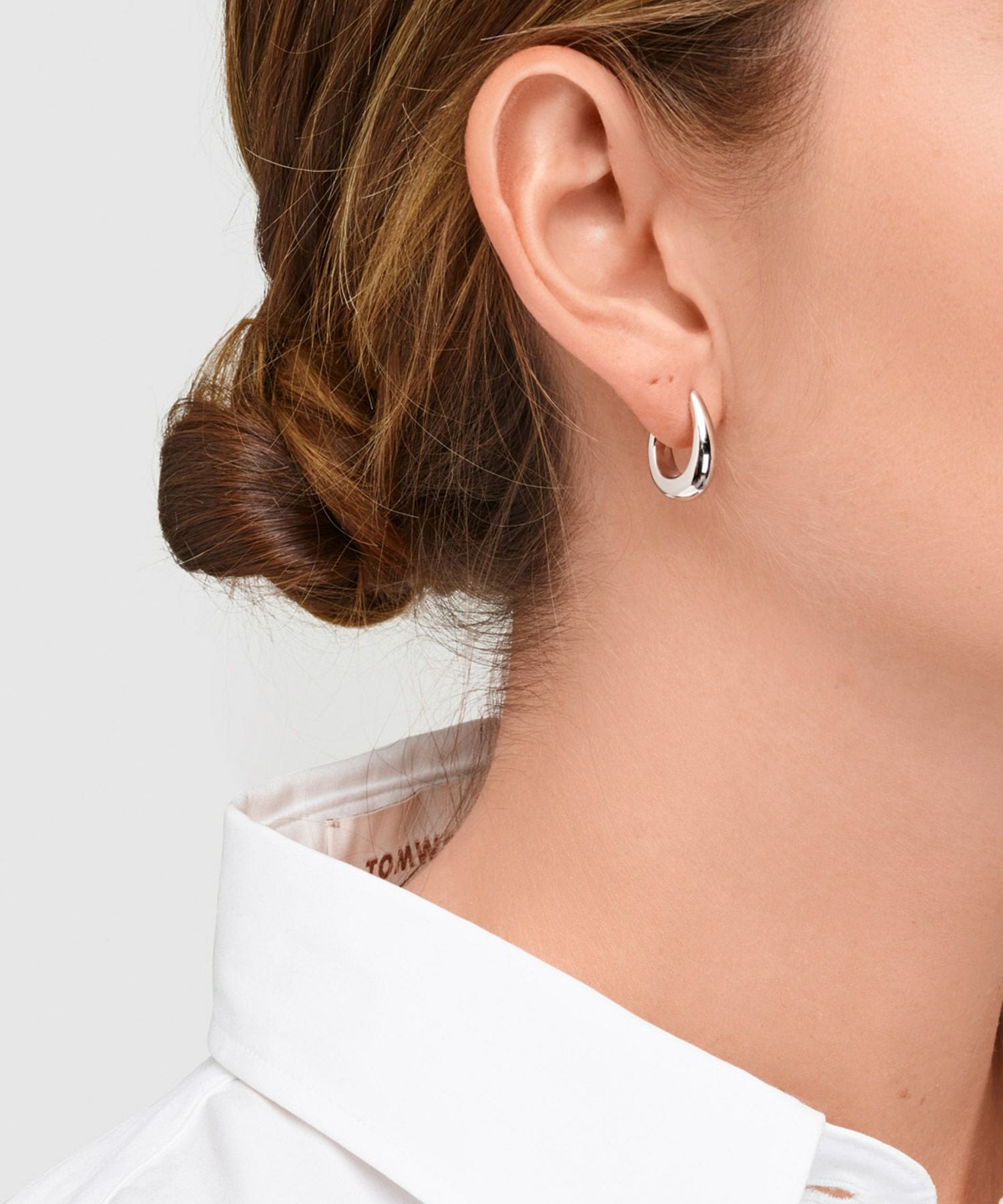 TOM WOOD(トムウッド)】 Liz Hoops ピアス｜PARIGOT ONLINE（パリゴ