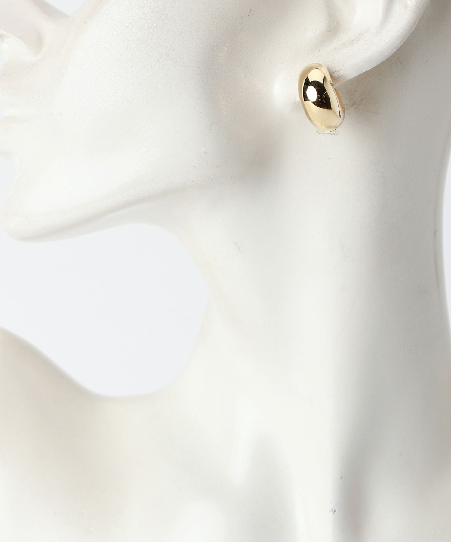 TOM WOOD(トムウッド)】 Ice Hoop Medium Gold ピアス｜PARIGOT ONLINE