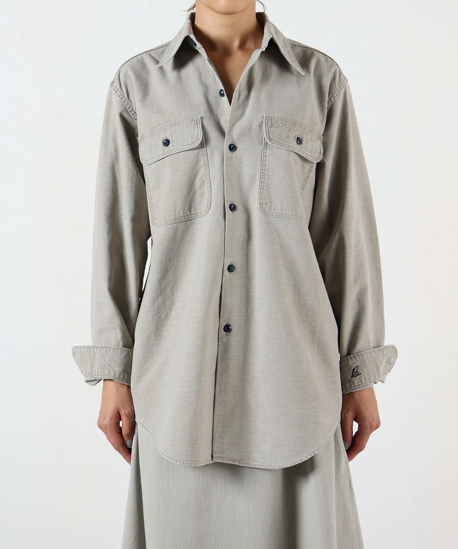 MADISONBLUE(マディソンブルー)】 HAMPTON BACK SATIN SHIRT|PARIGOT MADISONBLUE(マディソンブルー)】 HAMPTON BACK SATIN SHIRT|PARIGOT