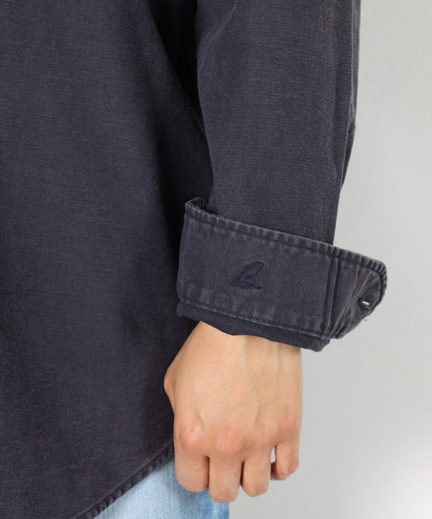 MADISONBLUE(マディソンブルー)】 HAMPTON BACK SATIN SHIRT｜PARIGOT