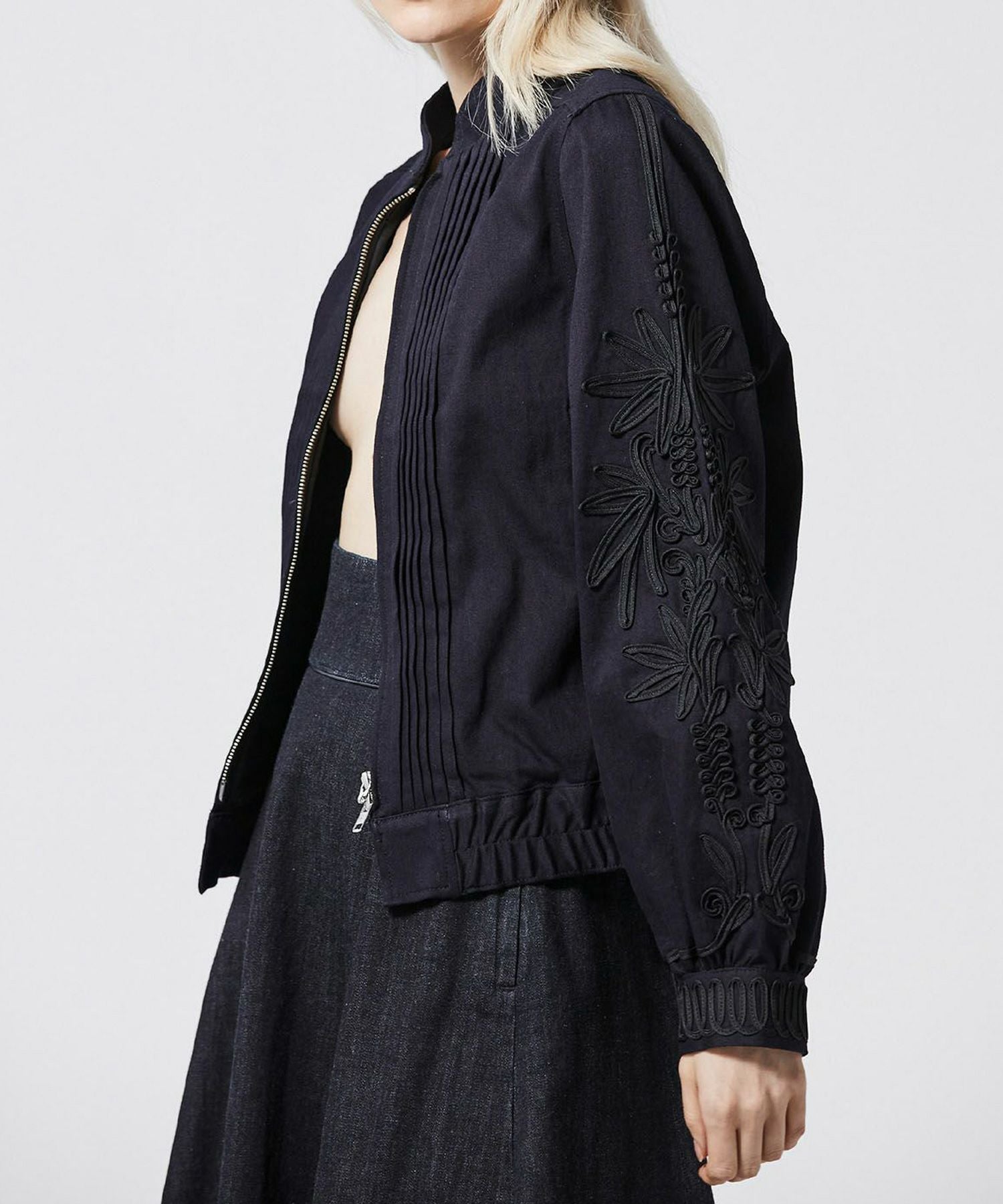 JAPAN DENIM(ジャパンデニム)】 LOKITHO _ CODE EMBROIDERY BLOUSON