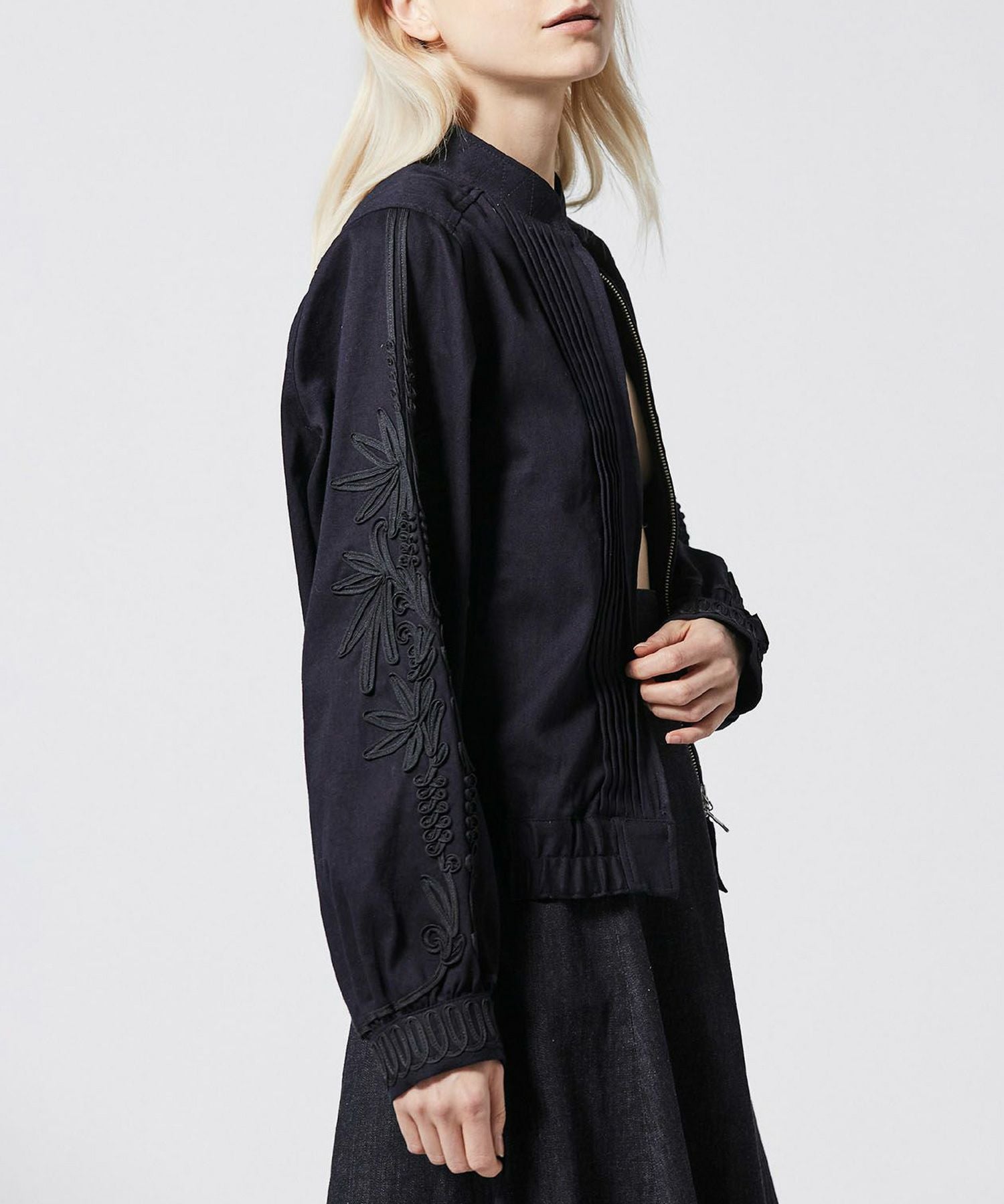 JAPAN DENIM(ジャパンデニム)】 LOKITHO _ CODE EMBROIDERY BLOUSON
