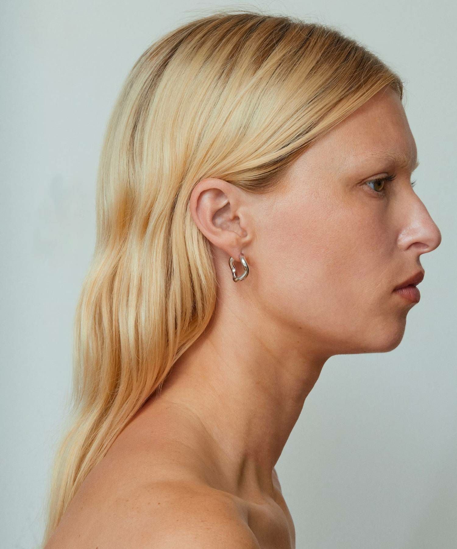 Charlotte Chesnais(シャルロットシェネ)】 BOUCLES D'OREILLES WAVE