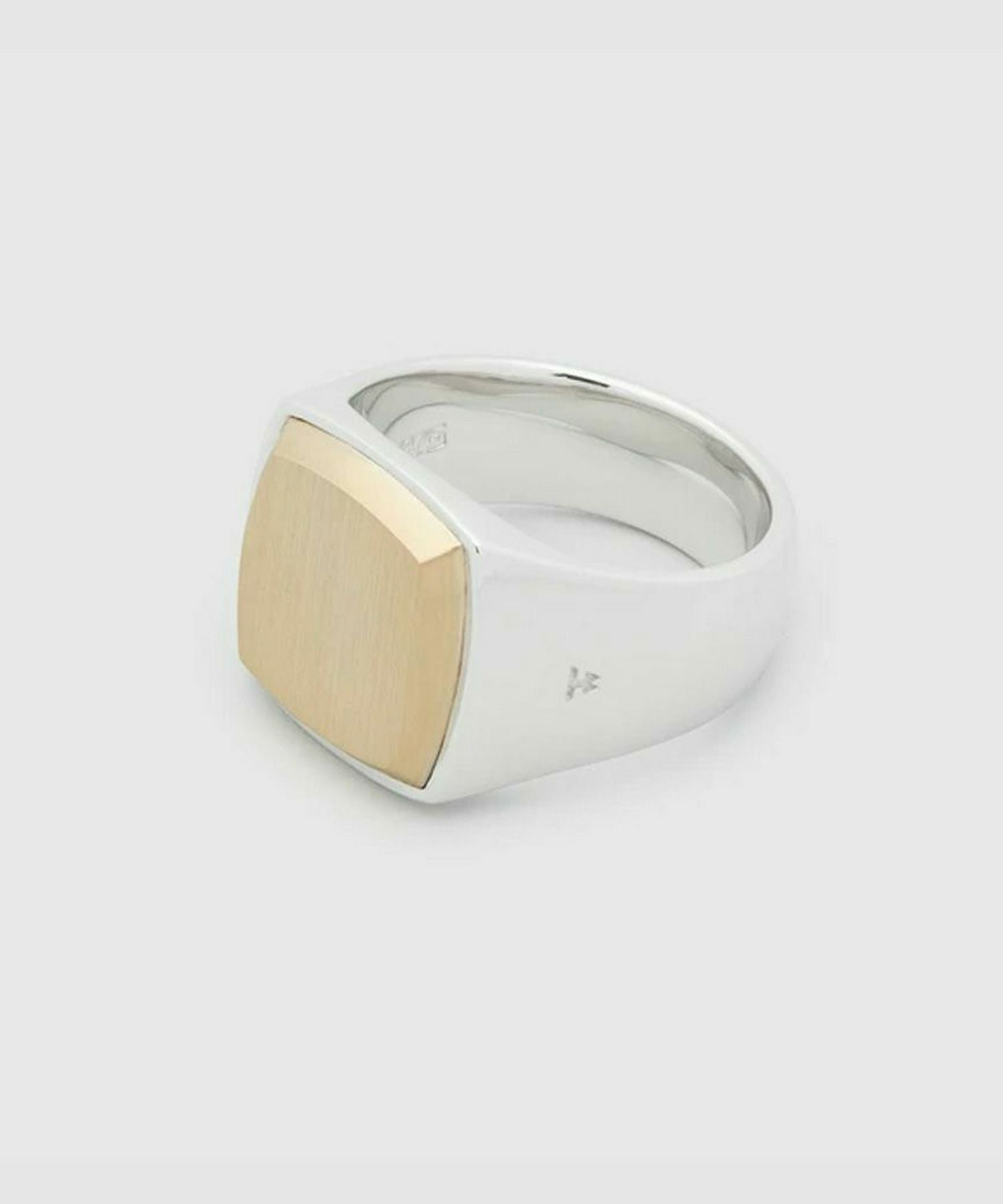 TOM WOOD(トムウッド)】 Cushion Gold Top リング｜PARIGOT ONLINE