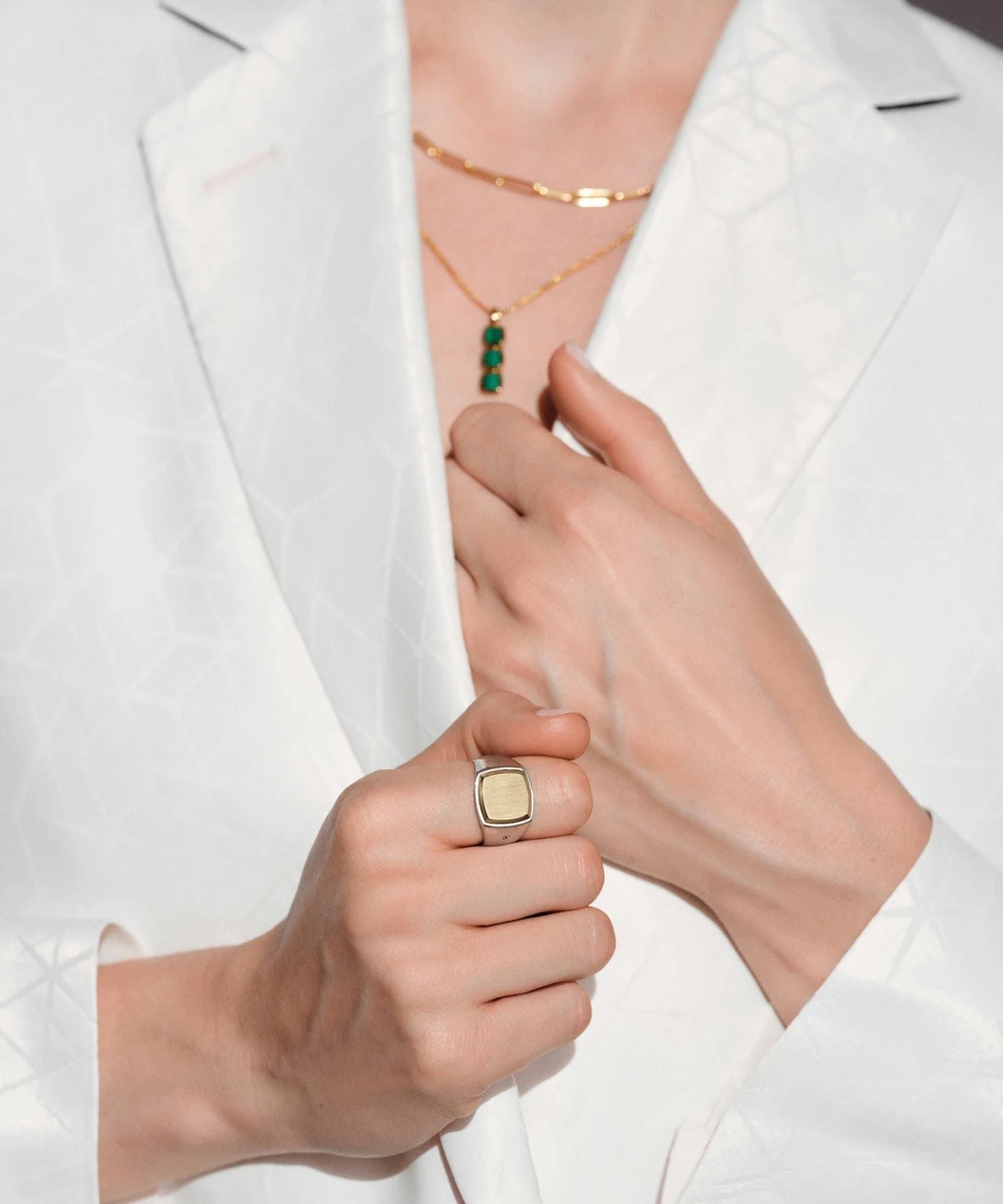TOM WOOD(トムウッド)】 Cushion Gold Top リング｜PARIGOT ONLINE