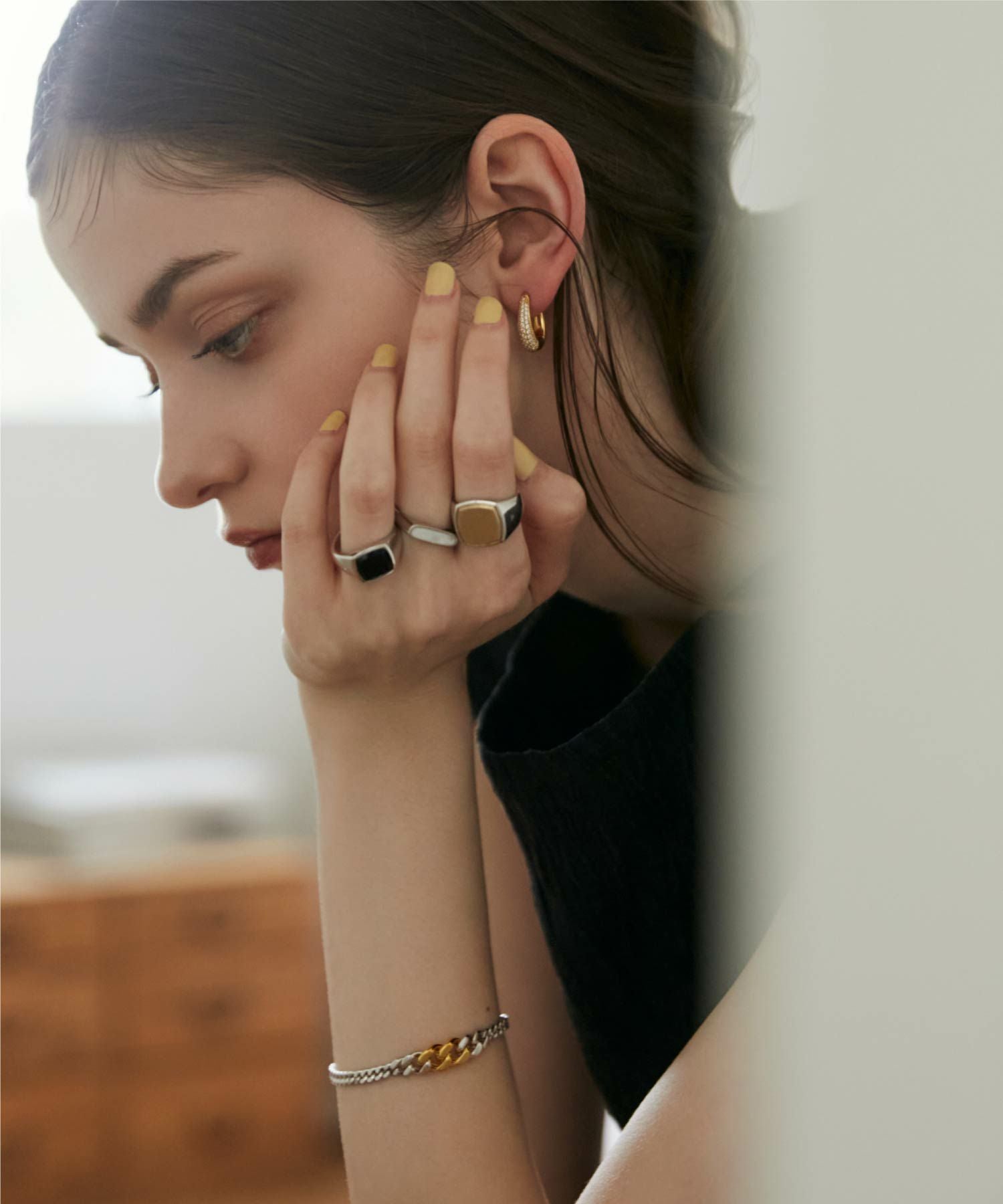 TOM WOOD(トムウッド)】 Cushion Gold Top リング｜PARIGOT ONLINE