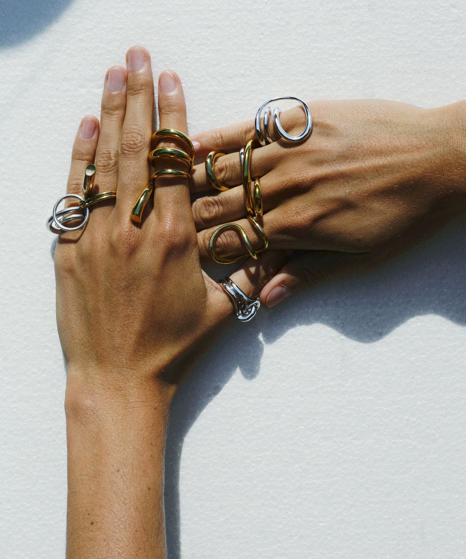 Charlotte Chesnais(シャルロットシェネ)】 BAGUE HEART｜PARIGOT
