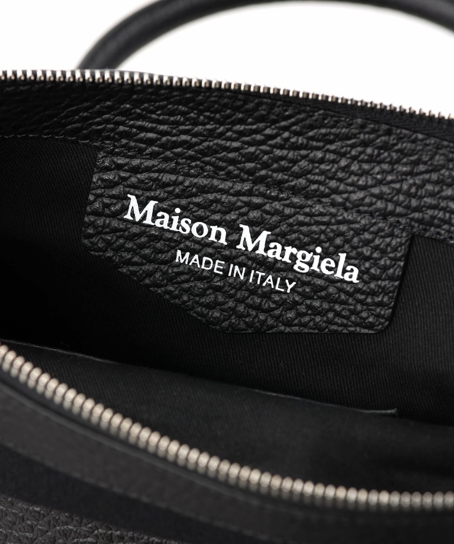 Maison Margiela(メゾンマルジェラ)】 5AC CLASSIQUE MEDIUM｜PARIGOT