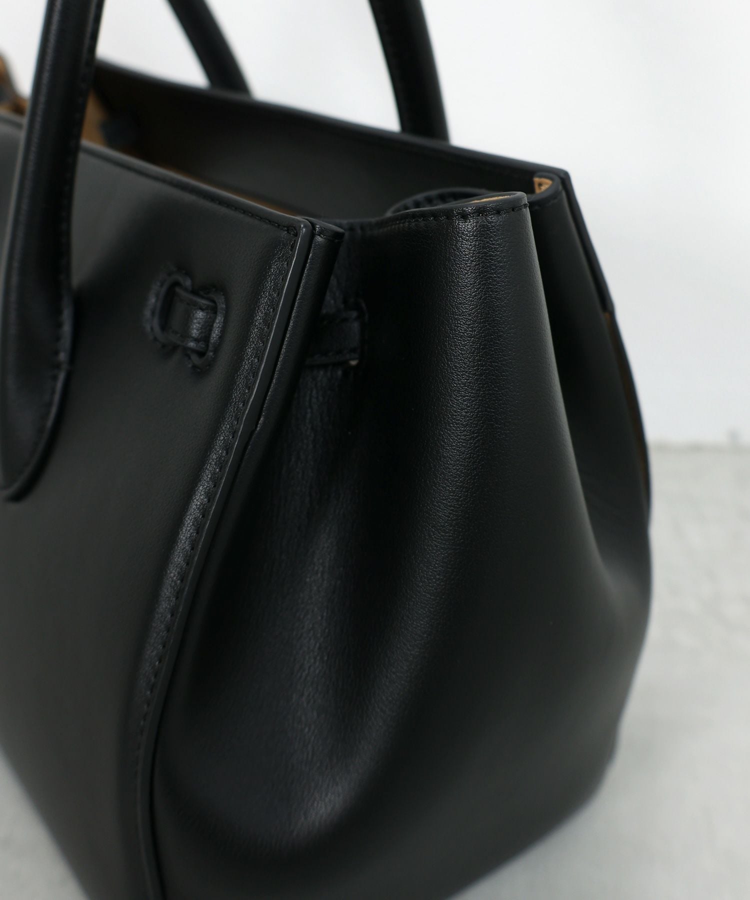 VASIC(ヴァジック)】 GABI MINI｜PARIGOT ONLINE（パリゴオンライン）