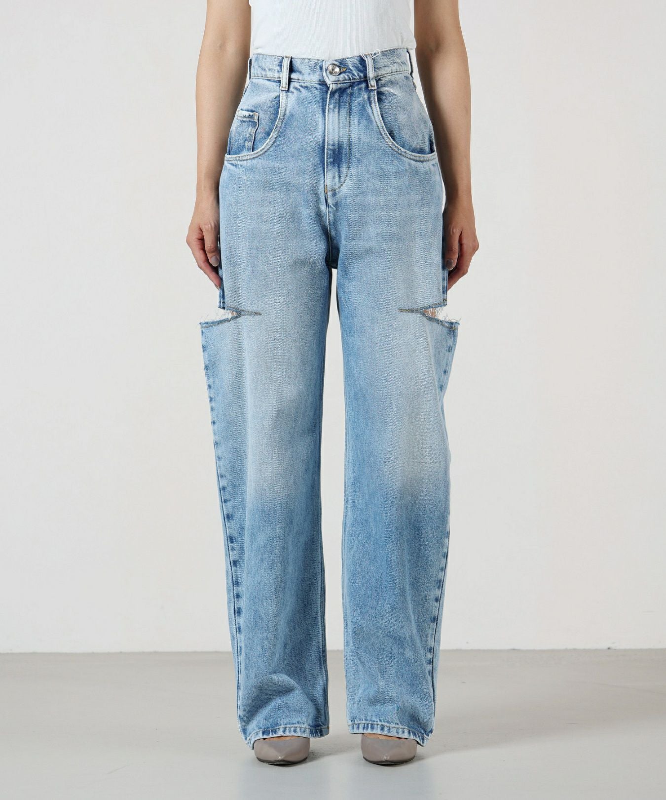 Maison Margiela(メゾンマルジェラ)】CUT-OUT JEANS｜PARIGOT ONLINE