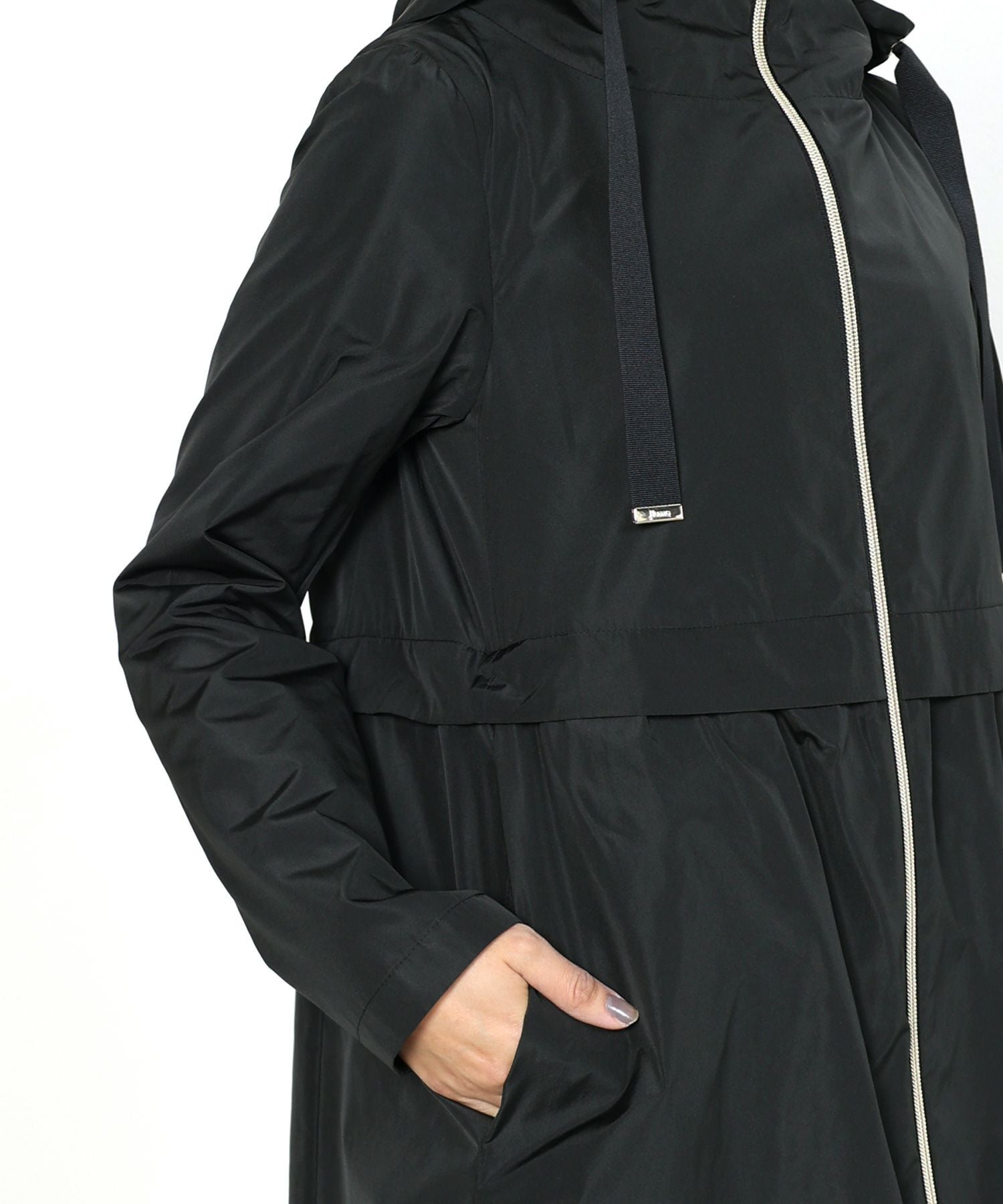 HERNO(ヘルノ)】NEW TECHNO TAFFETA' ロング パーカ｜PARIGOT ONLINE