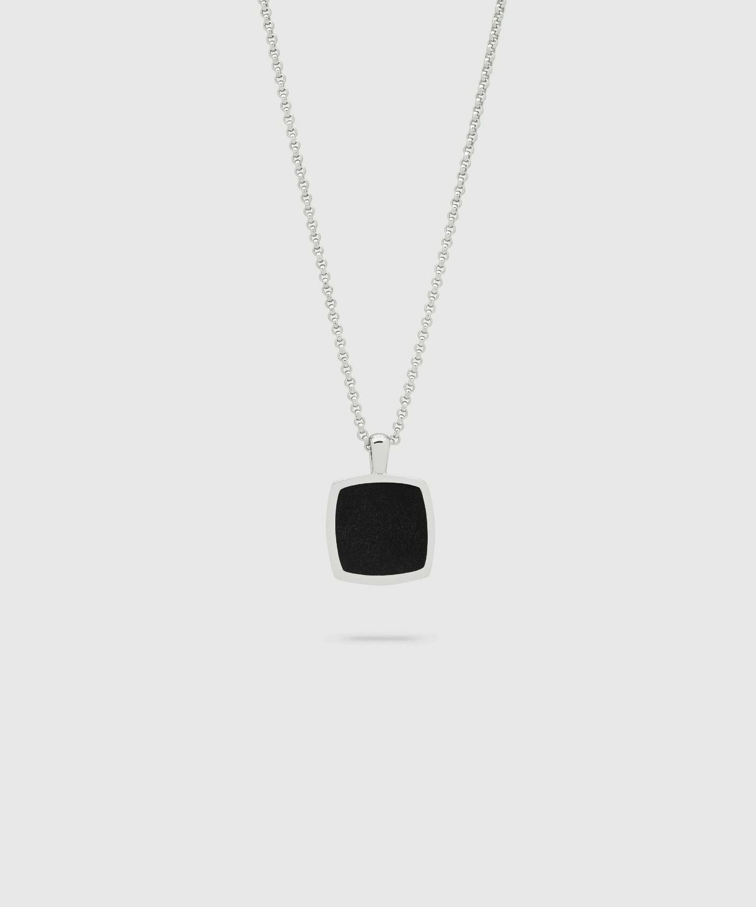 TOM WOOD(トムウッド)】 Cushion Pendant Onyx ネックレス｜PARIGOT
