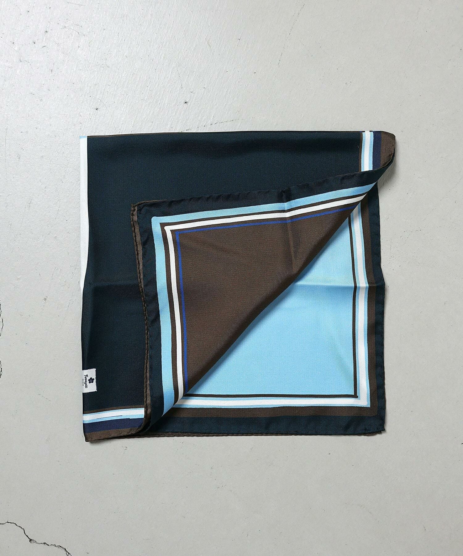 Gianni Fumagalli シルク混綿毛布 140x200cm Fumagalli(フマガッリ)】 セパレートプリントシルクネッカチーフ