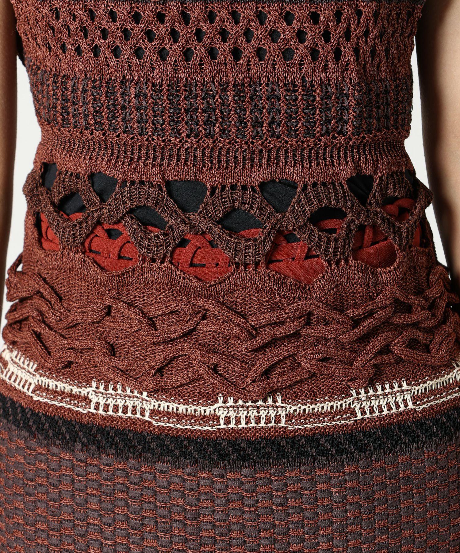 Mame Kurogouchi(マメ クロゴウチ)】 Bamboo Basket Pattern Knitted