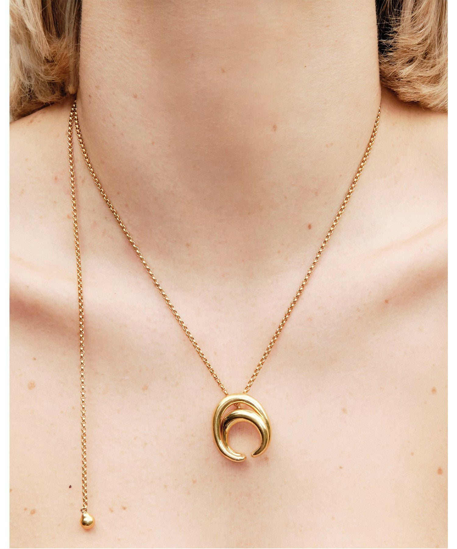Charlotte Chesnais(シャルロットシェネ)】 COLLIER INITIAL｜PARIGOT