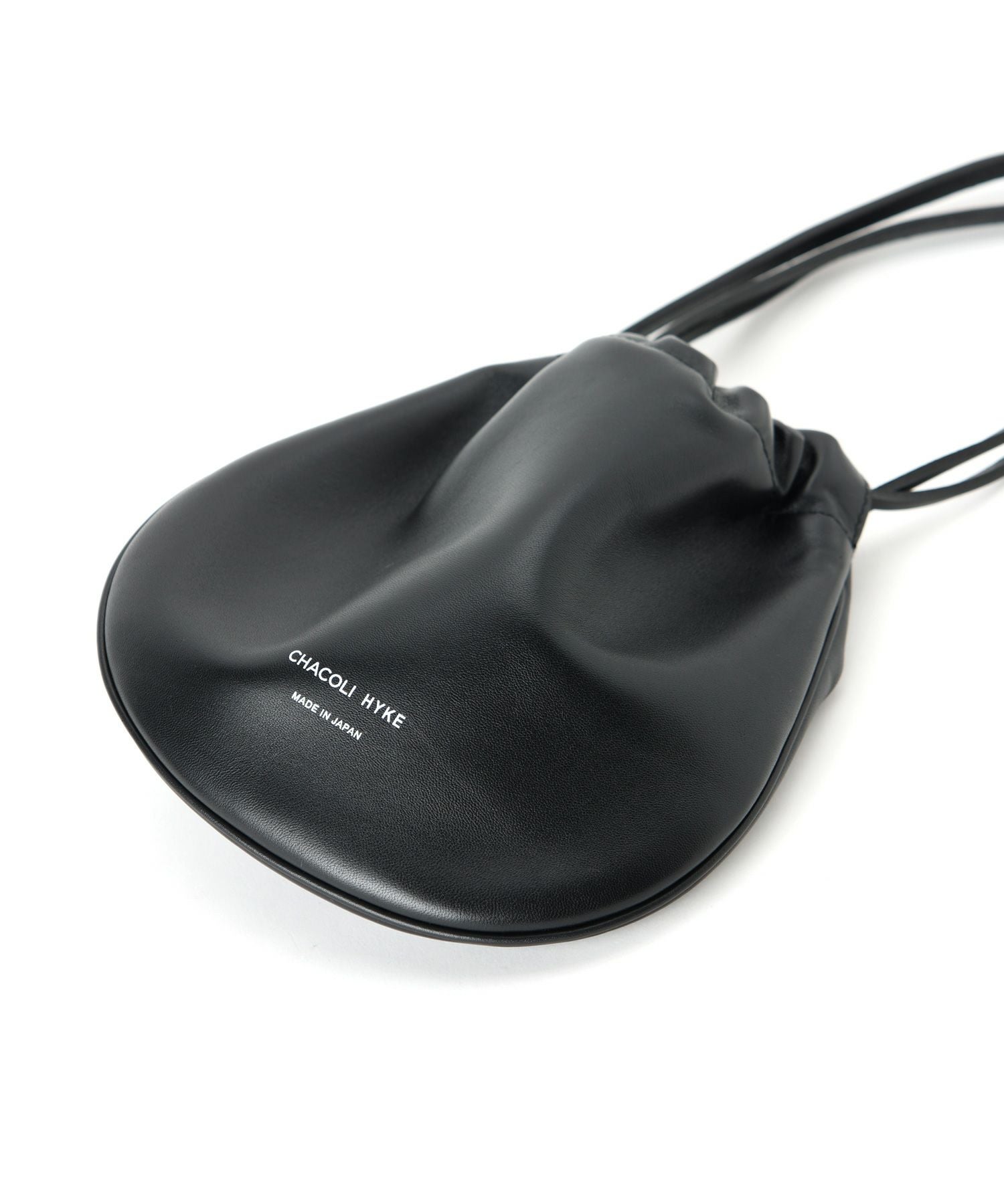 HYKE(ハイク)】 LEATHER DRAWSTRING BAG(SMALL SIZE)｜PARIGOT ONLINE