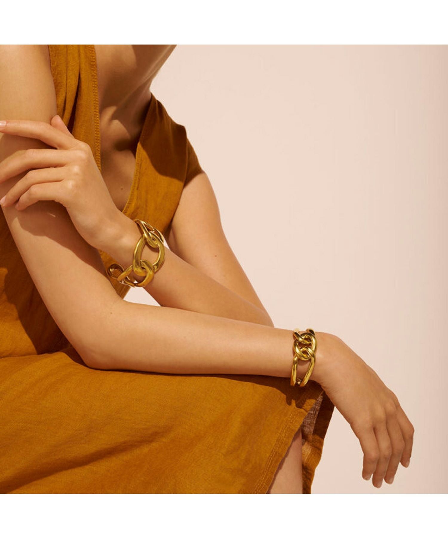 GOOSSENS Paris(ゴッサンスパリ)】 Lhassa Cuff｜PARIGOT ONLINE