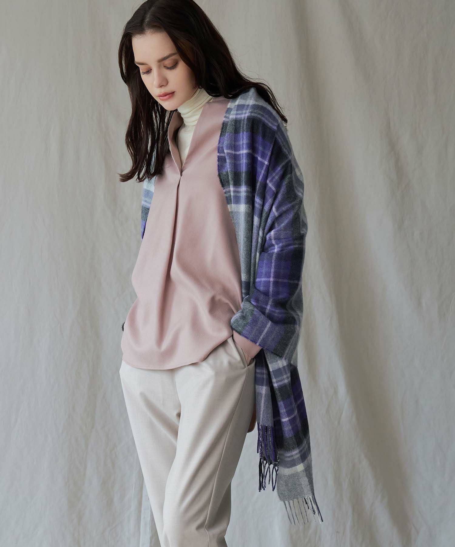 新品 ジョンストンズ カシミヤ100％ 大判ストール パープル チェック ユナイテッドアローズ別注 ジョンストンズ カシミヤ大判ストール