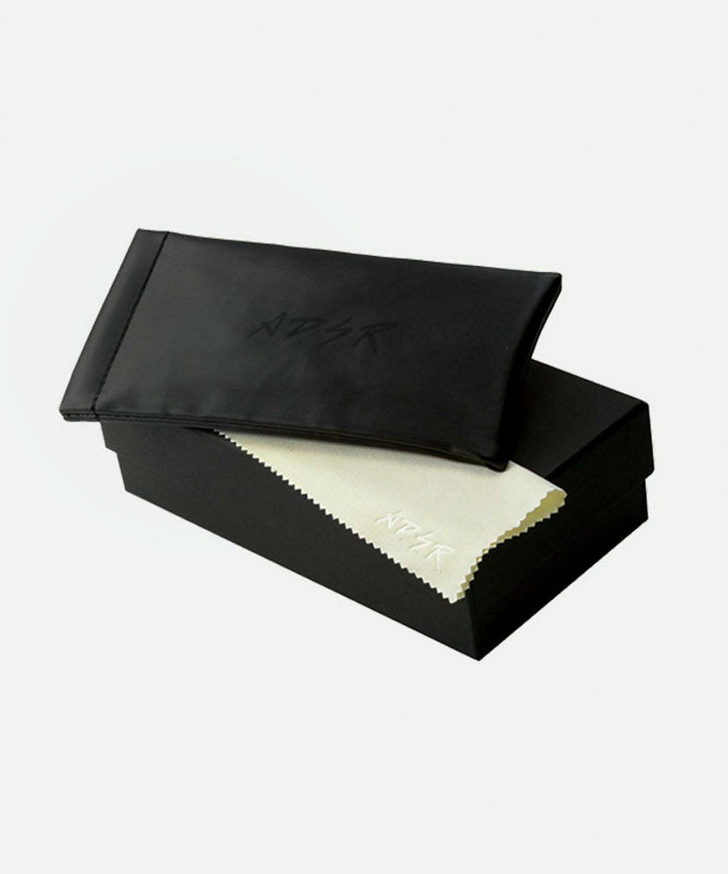 A.D.S.R.(エーディーエスアール)】 TURNER｜PARIGOT ONLINE（パリゴ