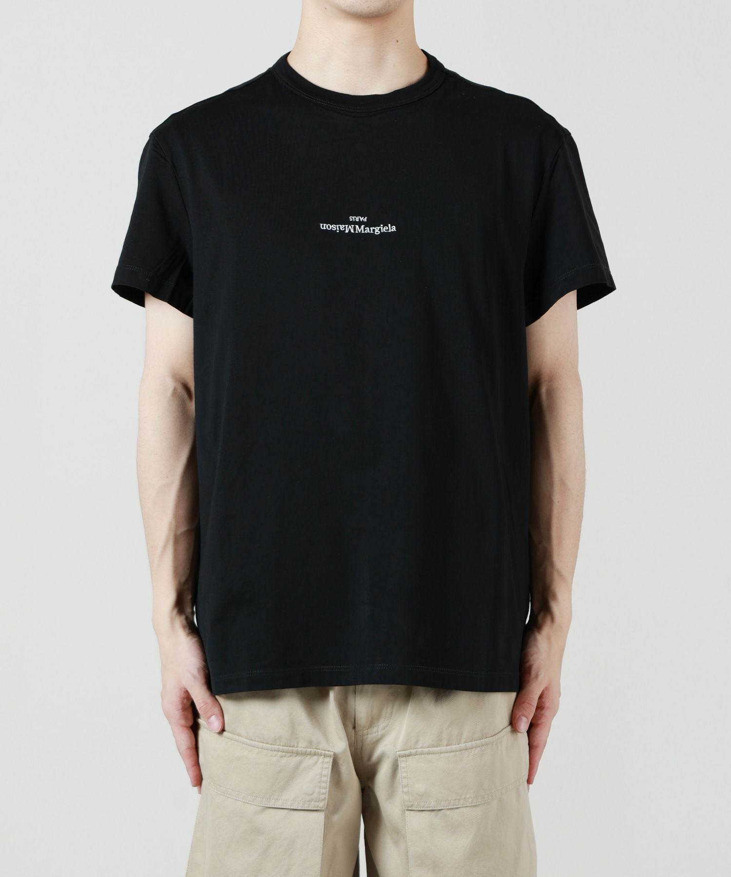 Maison Margiela(メゾンマルジェラ)】 DISTORTED LOGO T-SHIRT