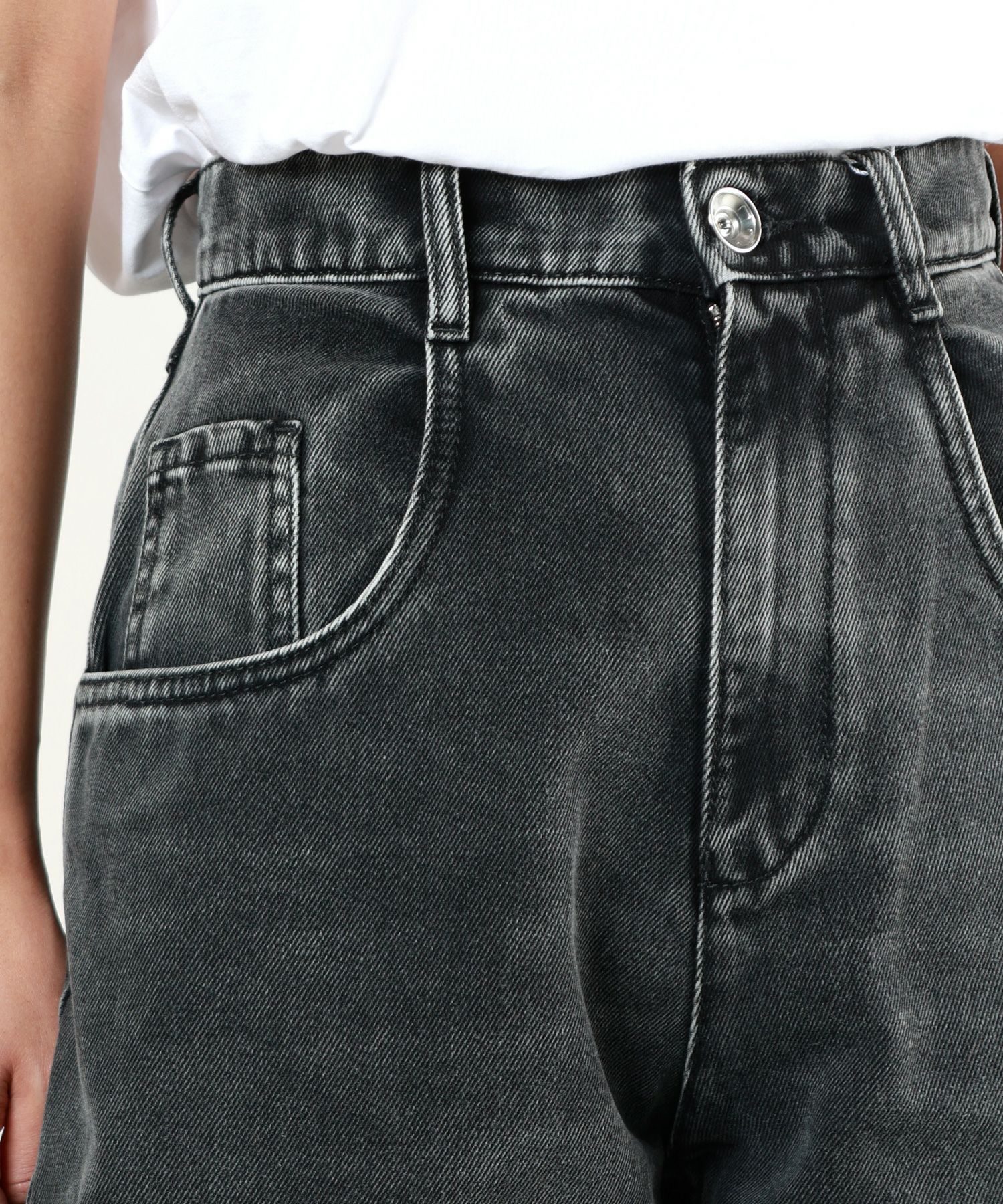 Maison Margiela(メゾンマルジェラ)】CUT-OUT JEANS｜PARIGOT ONLINE