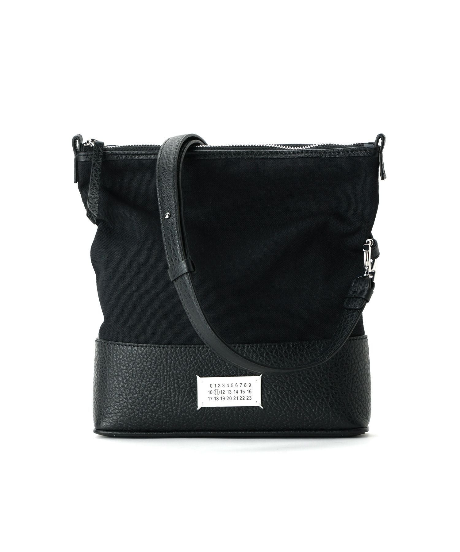 Maison Margiela(メゾンマルジェラ)】5AC HOBO SMALL｜PARIGOT ONLINE