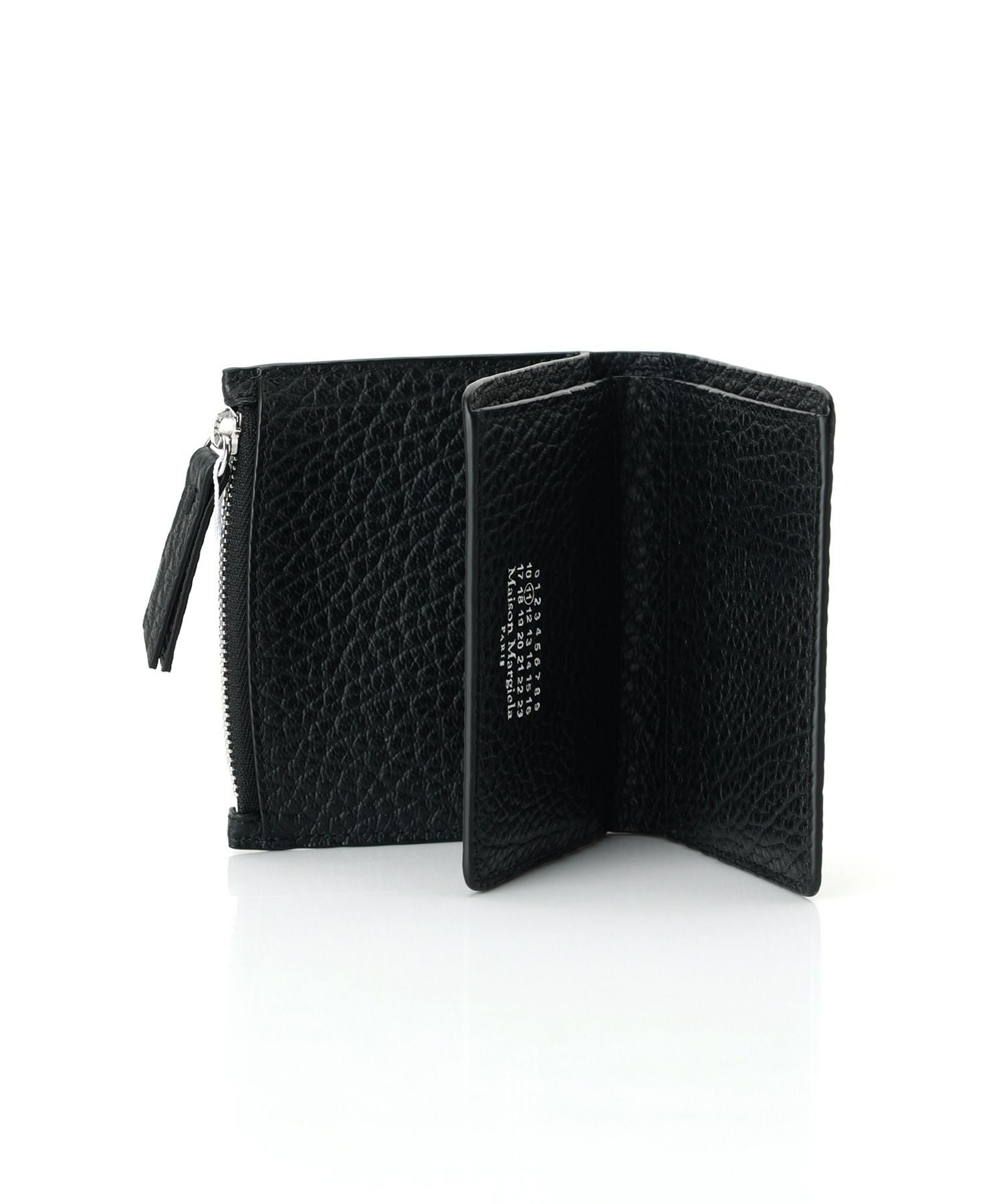 Maison Margiela(メゾンマルジェラ)】 4ステッチ フリップフラップ