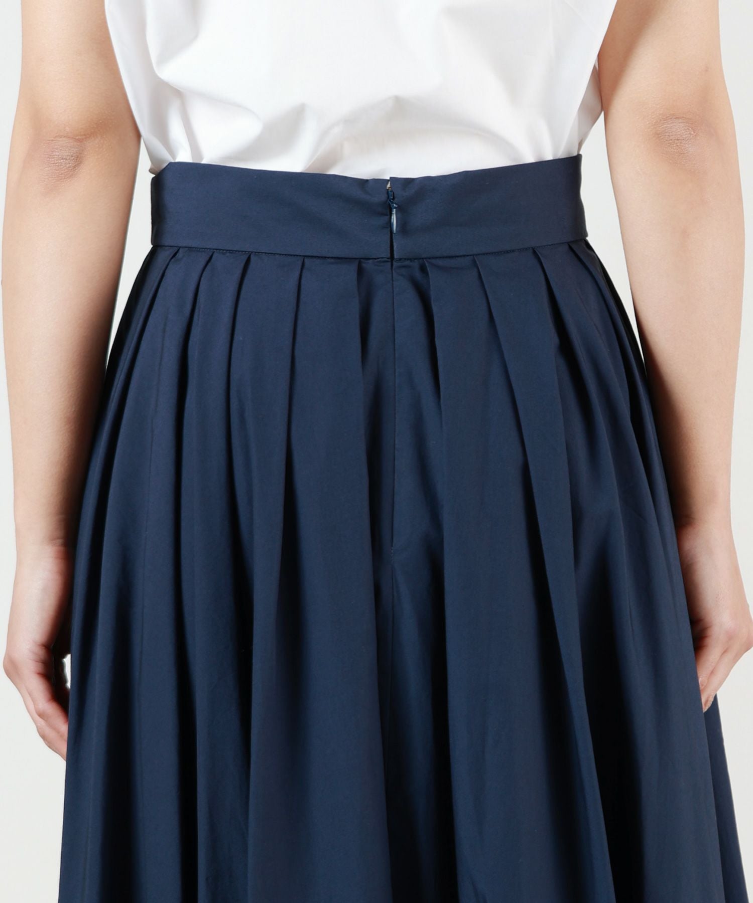 MADISONBLUE(マディソンブルー)】 TUCK VOLUME SKIRT｜PARIGOT ONLINE