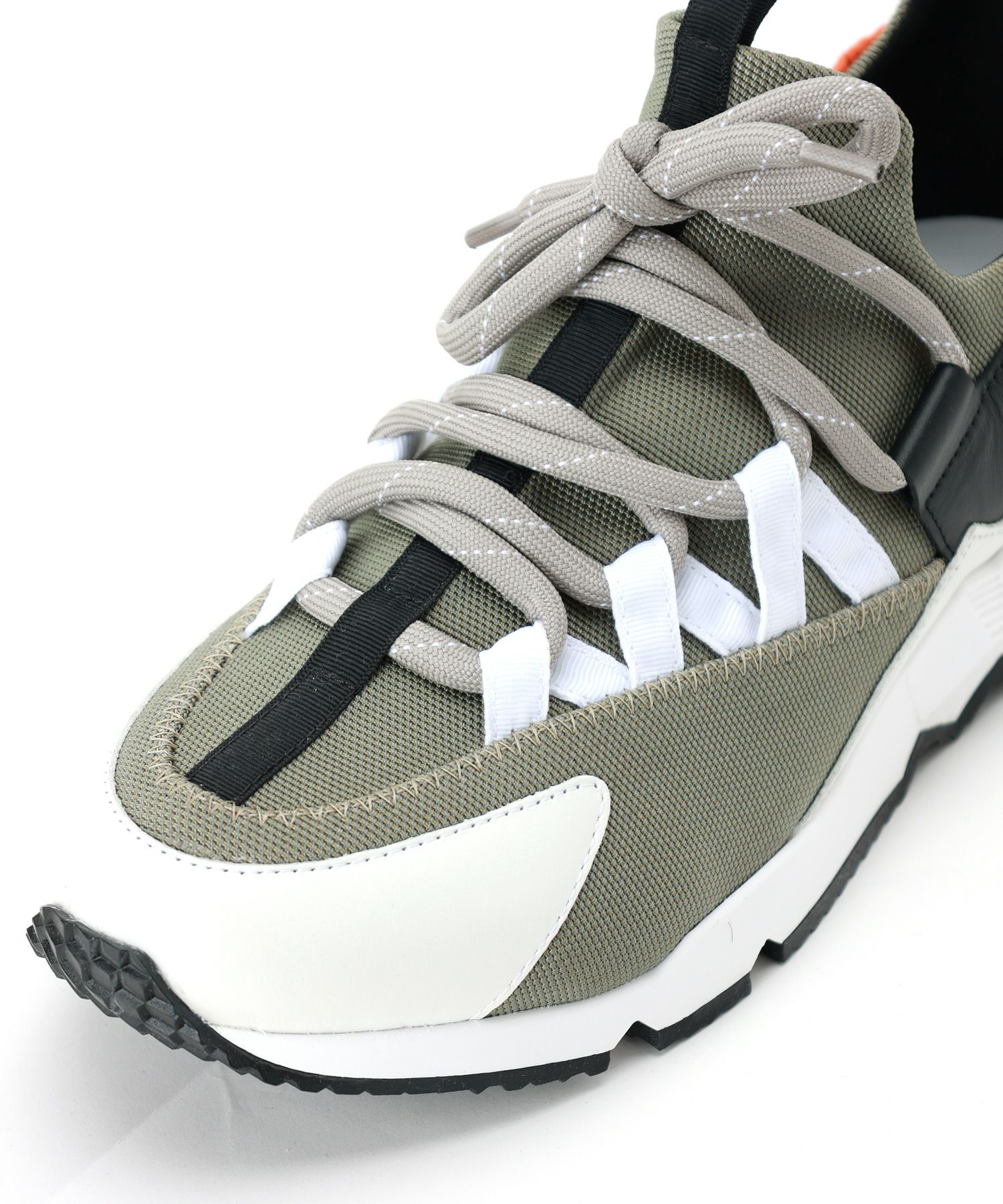 PIERRE HARDY(ピエールアルディ)】 トレックコメットスニーカー