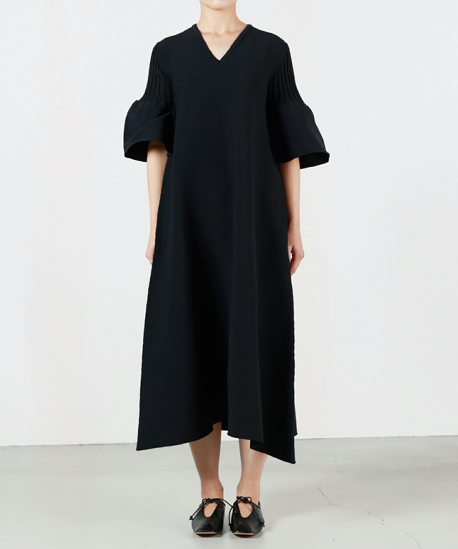 CFCL(シーエフシーエル)】 POTTERY SHORT BELL SLEEVE FLARE CFCL(シーエフシーエル)】 POTTERY SHORT BELL SLEEVE FLARE