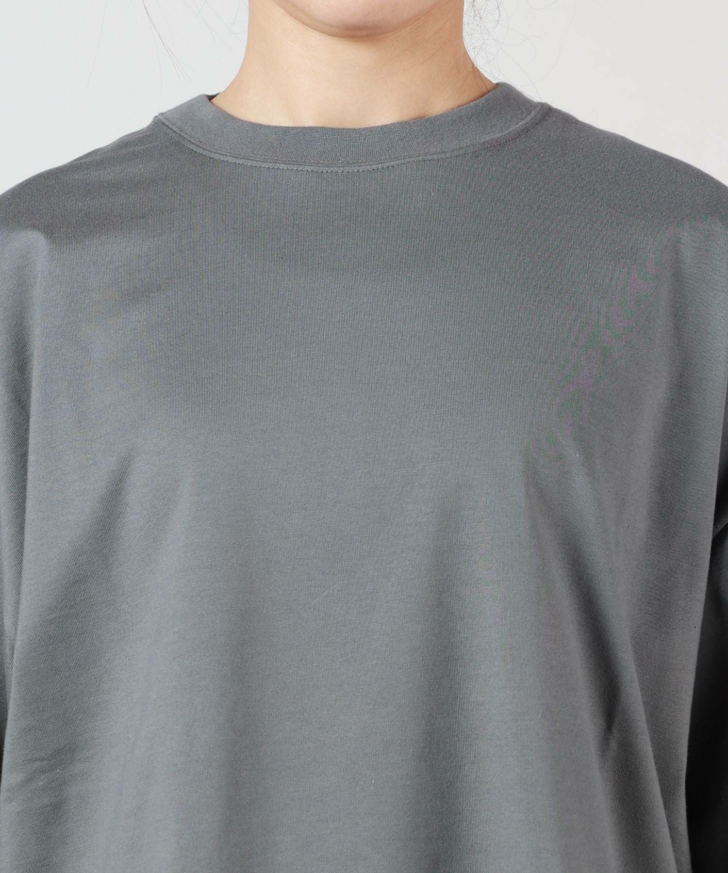 HYKE ロンT 新品 HYKE LONG SLV TEE BIG FIT ロングスリーブトップス｜トゥモローランド