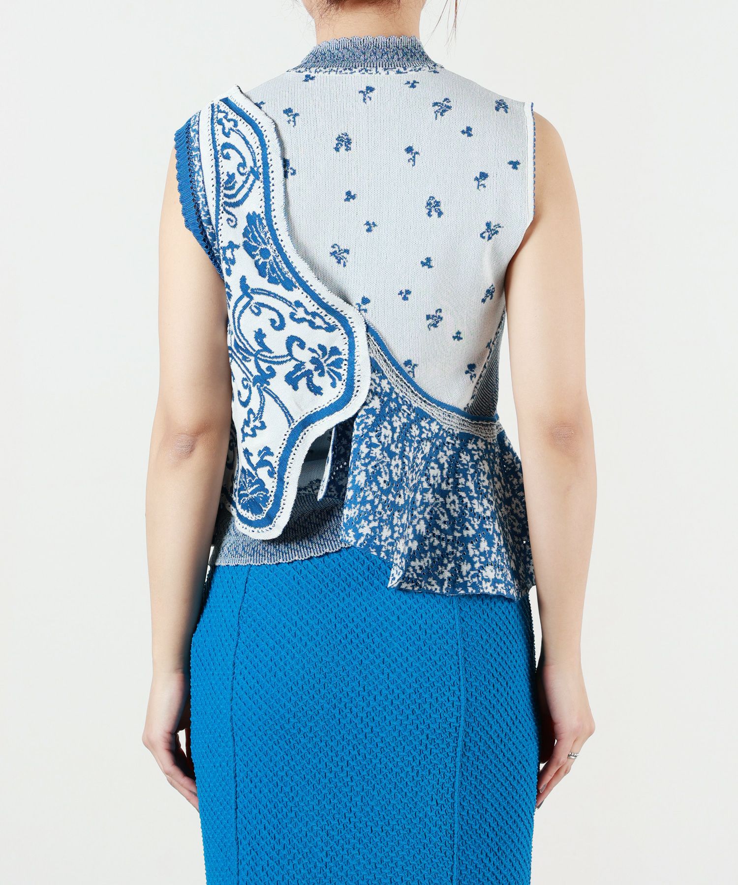 【美品】  Mame Kurogouchi / マメクロゴウチ | 2024SS | Asymmetric Pattern Knitted Top アシンメトリー 陶片 ノースリーブニット | 1 | ブルー | レディース Mame Kurogouchi(マメ)の通販 - Seltie セルティ