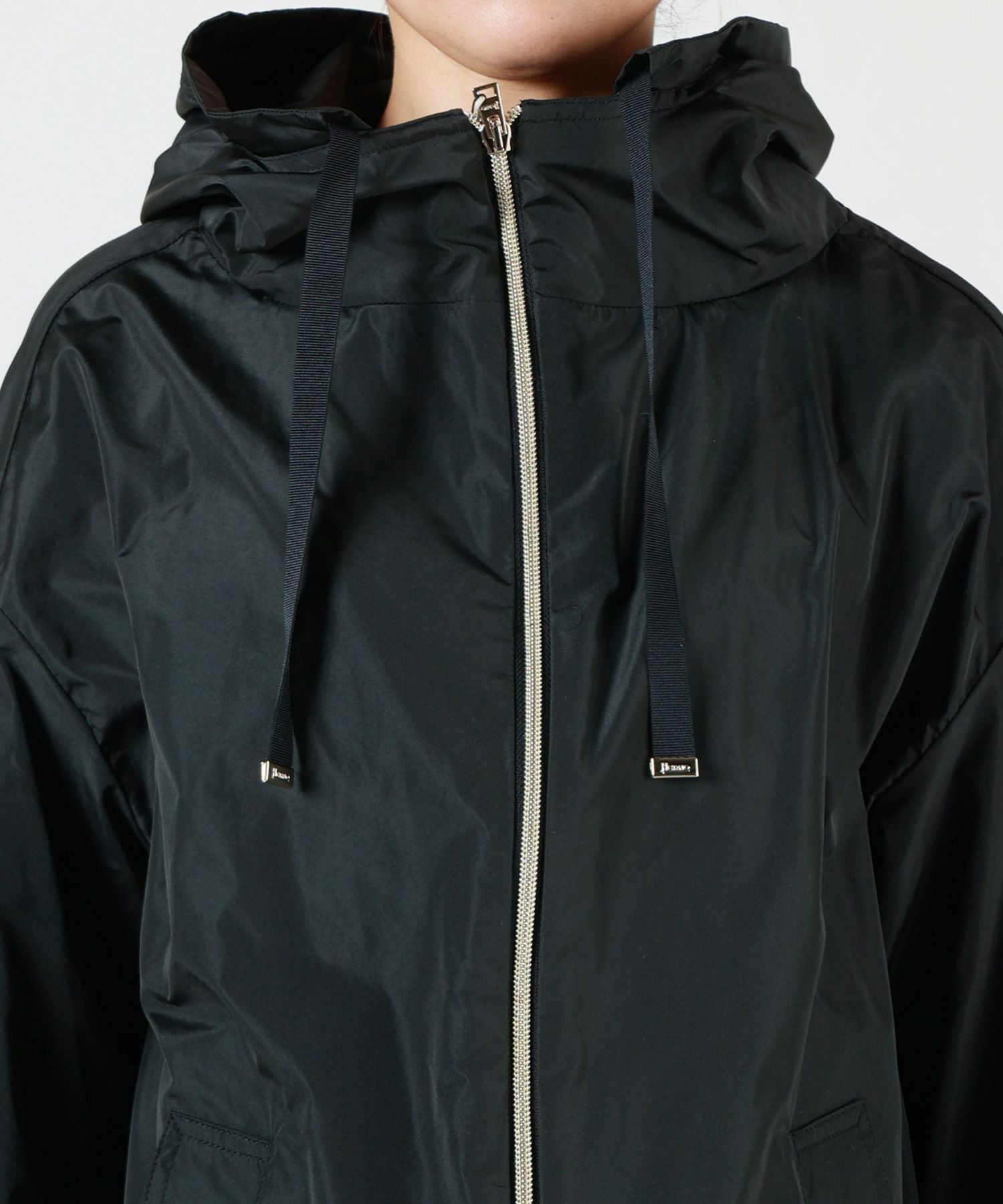HERNO(ヘルノ)】ジップアップフーデッドコート｜PARIGOT ONLINE