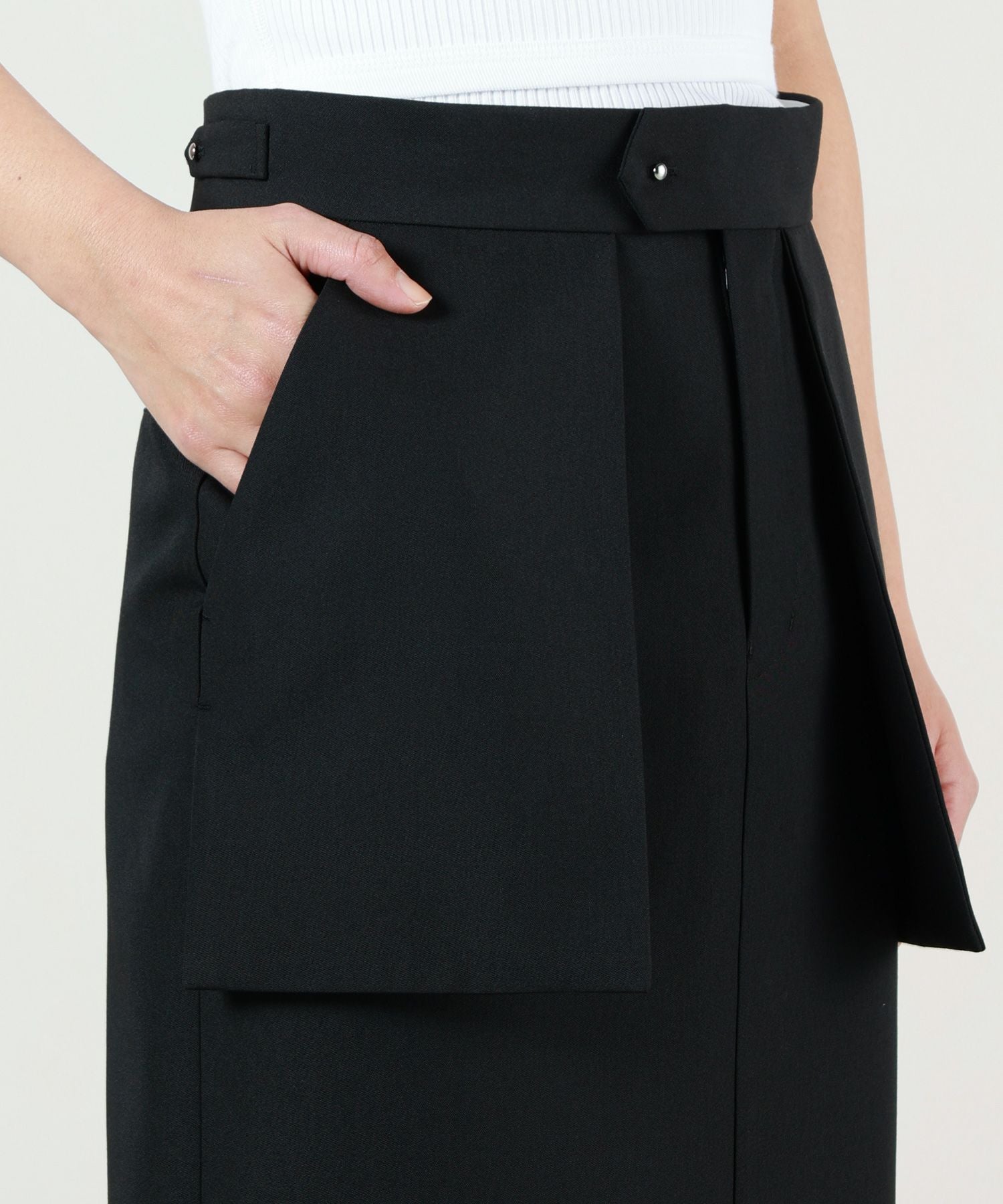 HYKE(ハイク)】 DOESKIN MIDI SKIRT｜PARIGOT ONLINE（パリゴオンライン）