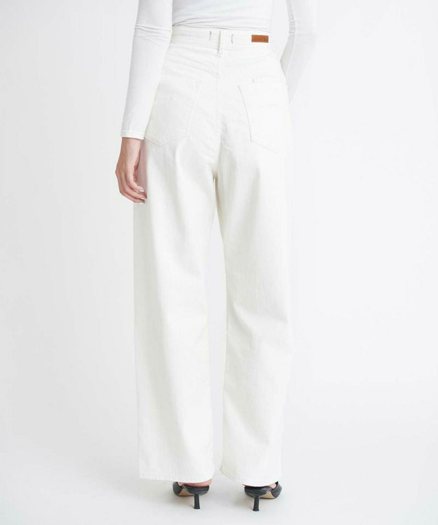 YANUK(ヤヌーク)】 Really Light ルーズストレート JOAN｜PARIGOT