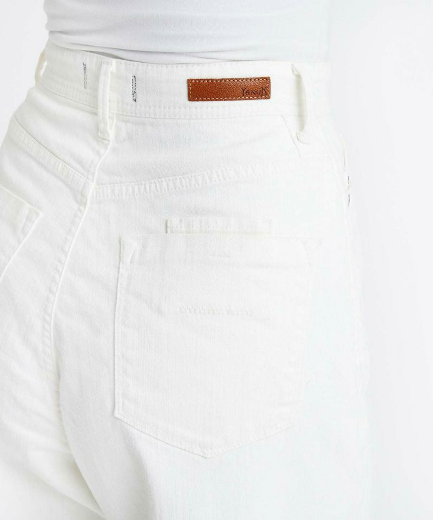 YANUK(ヤヌーク)】 Really Light ルーズストレート JOAN|PARIGOT YANUK(ヤヌーク)】 Really Light ルーズストレート JOAN|PARIGOT