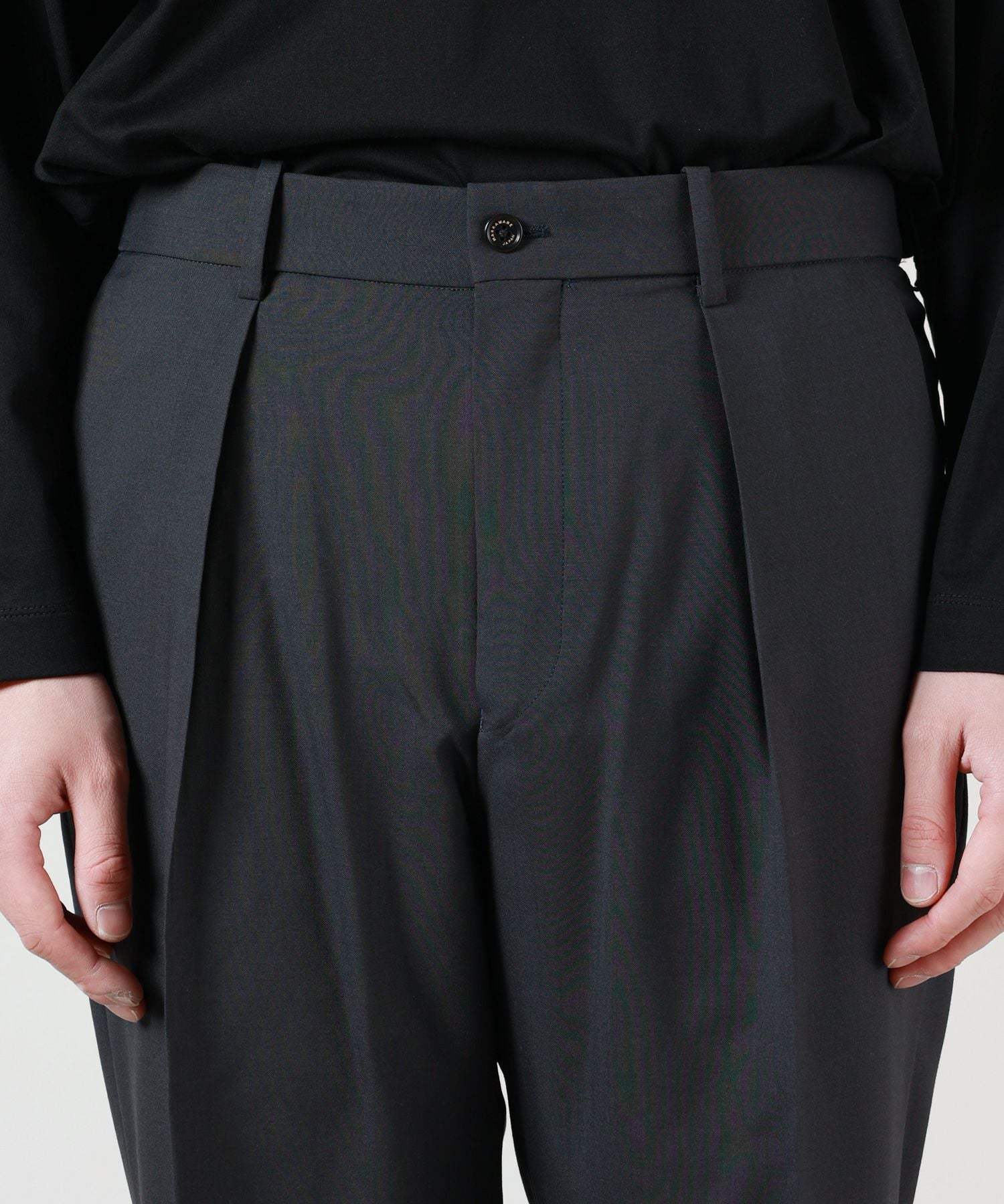 MARKAWARE(マーカウェア)】 PARIGOT別注 PEGTOP TROUSERS｜PARIGOT