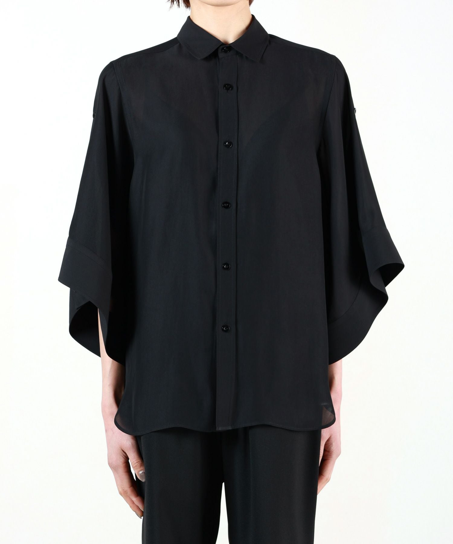 HYKE(ハイク)】 SHEER TWILL BELL-SLEEVE SHIRT｜PARIGOT ONLINE