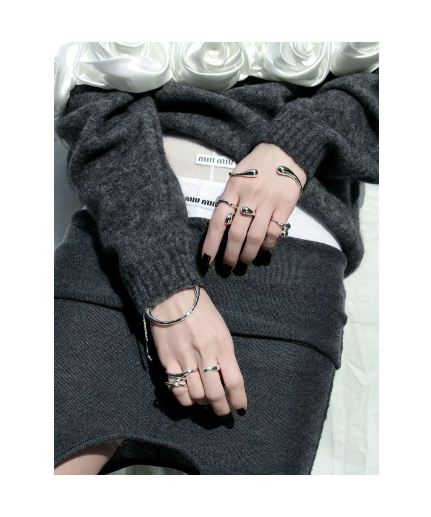 Soierie(ソワリー)】 Metal art object bangle｜PARIGOT ONLINE