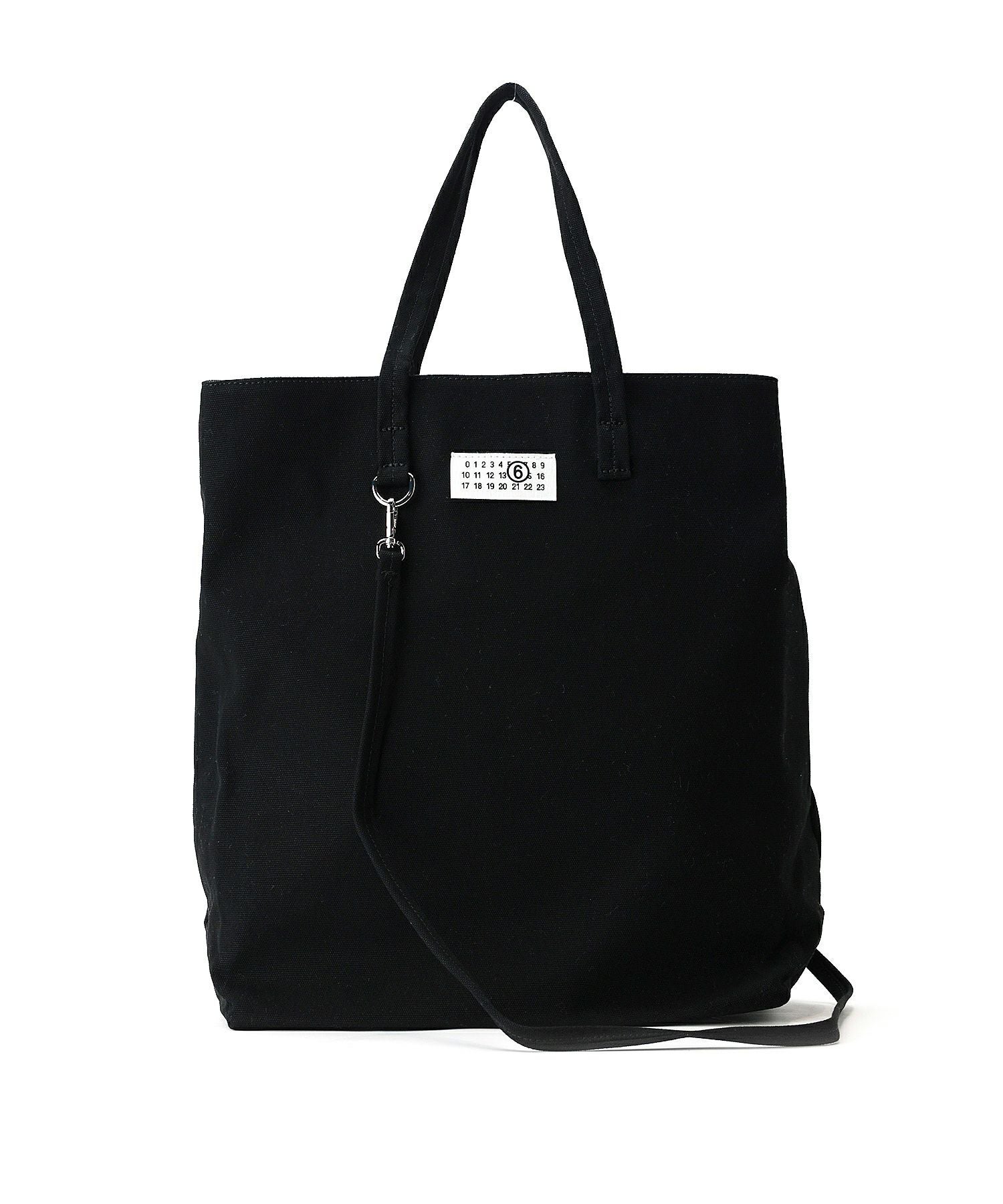 MM6 Maison Margiela(エムエムシックスメゾンマルジェラ)】 ラージ