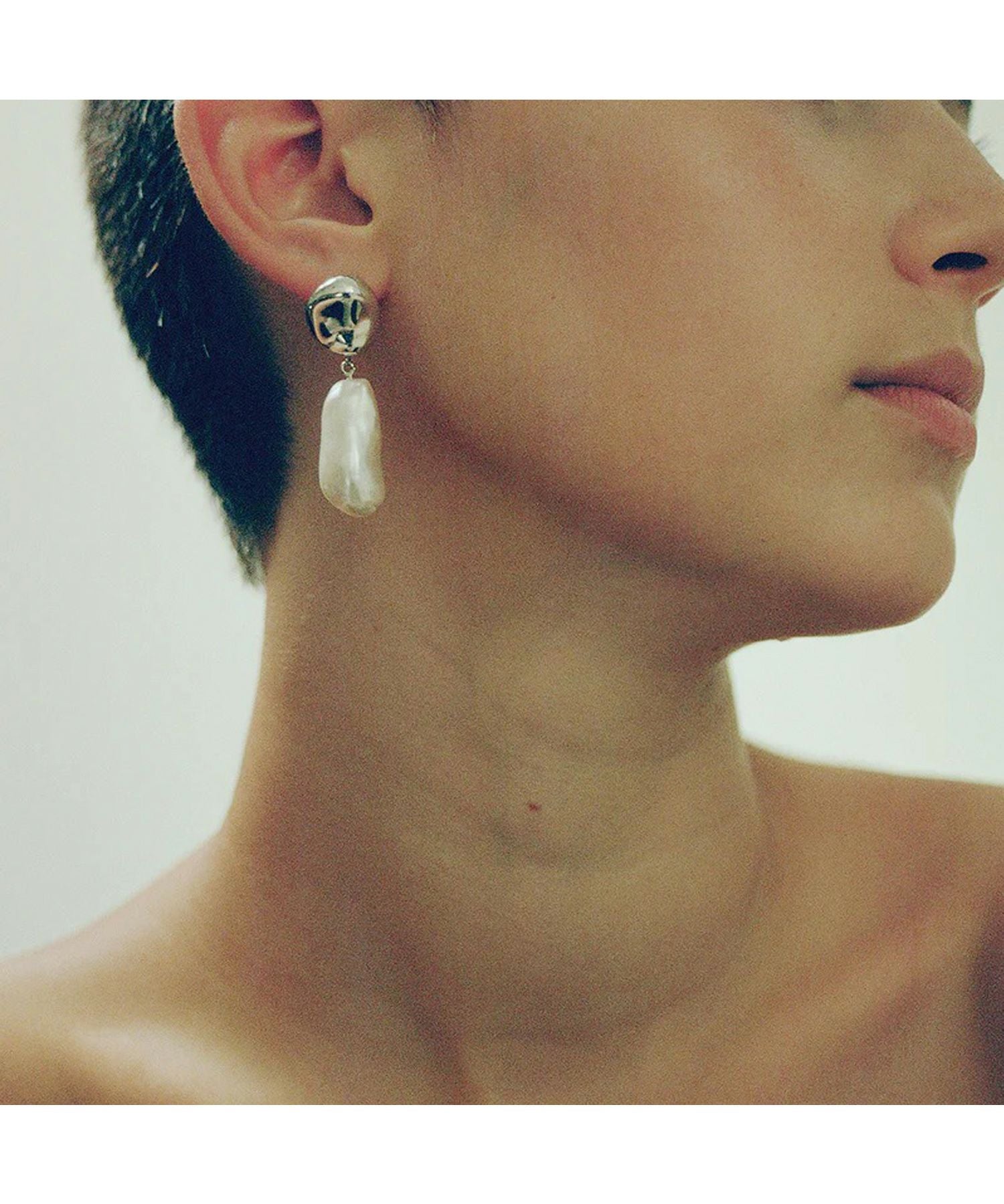 AGMES(アグメス)】 BAROQUE PATRICE EARRINGS｜PARIGOT ONLINE（パリゴ