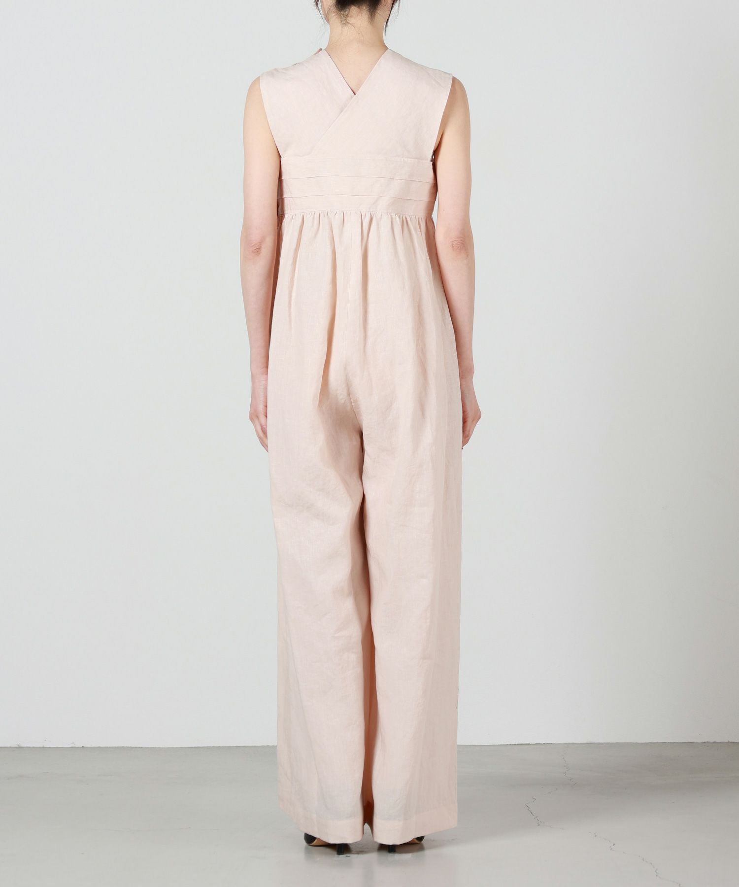 HYKE(ハイク)】 LINEN JUMPSUIT｜PARIGOT ONLINE（パリゴオンライン）
