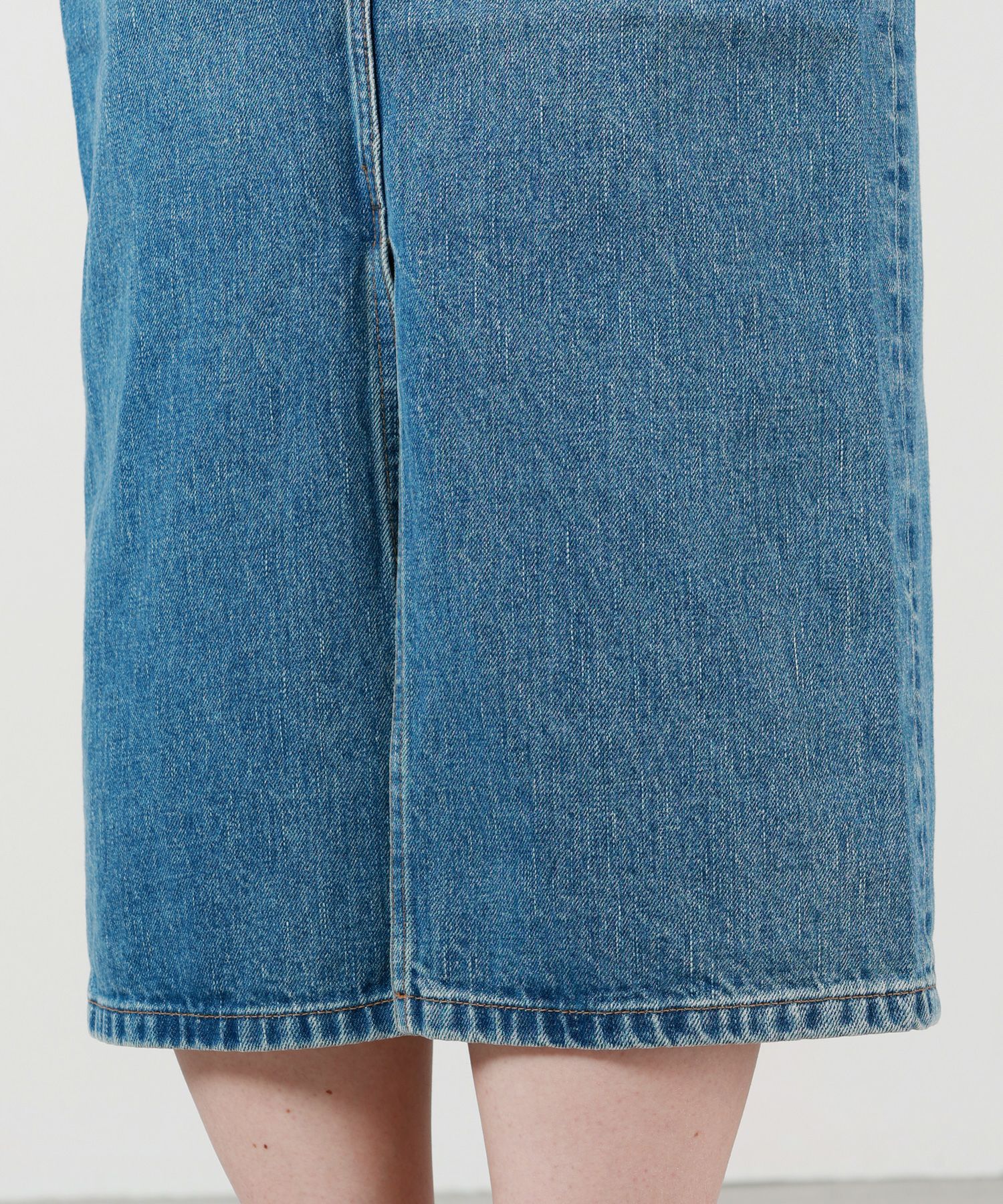 HYKEデニム膝下スカートＭＮ595 HYKE(ハイク)】 DENIM MIDI SKIRT｜PARIGOT ONLINE（パリゴオンライン）