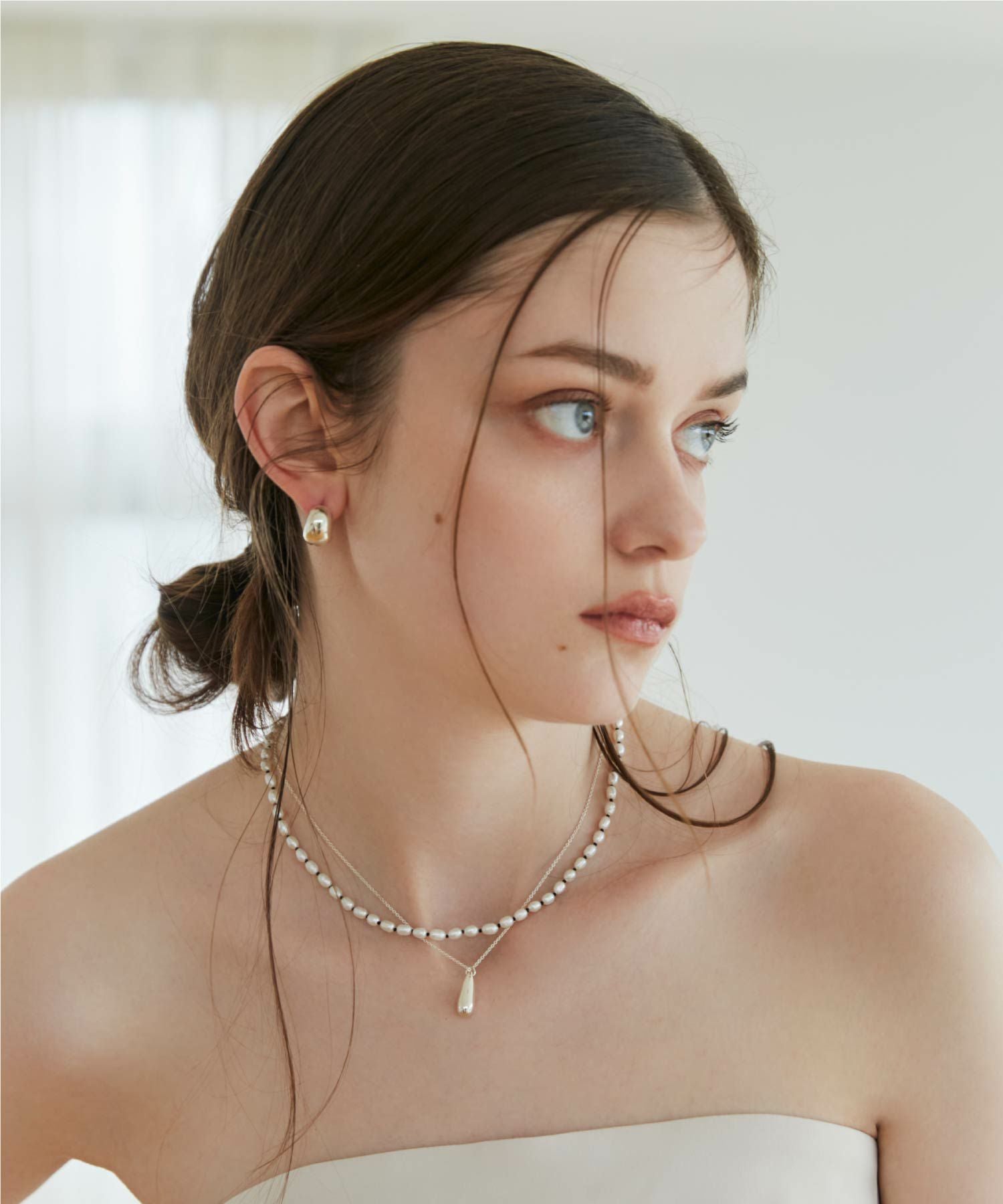 Sophie Buhai(ソフィー ブハイ)】 TINY PEARL COLLAR|PARIGOT ONLINE Sophie Buhai(ソフィー ブハイ)】 TINY PEARL COLLAR|PARIGOT ONLINE